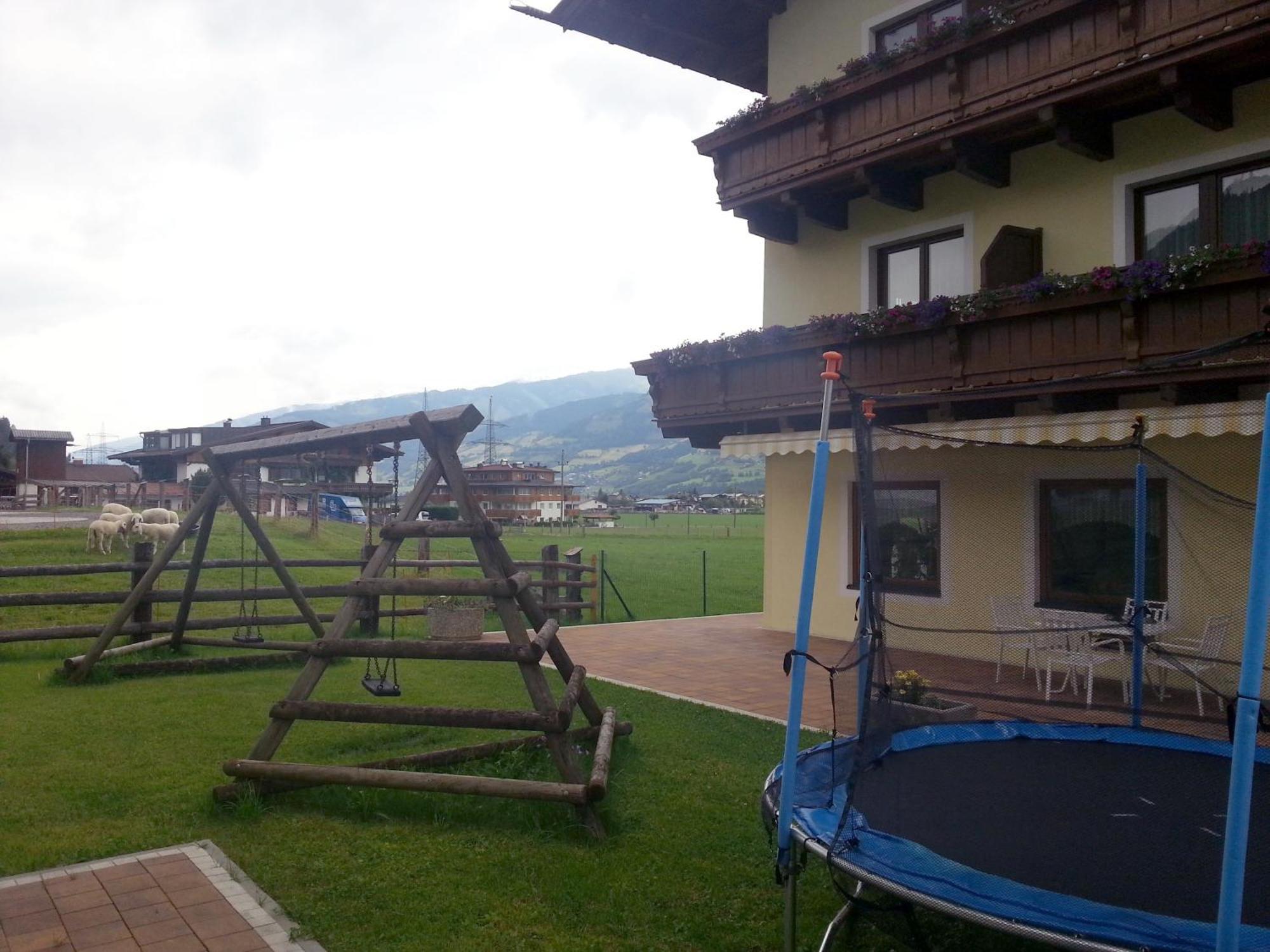 Pension Rieder Kaprun Luaran gambar